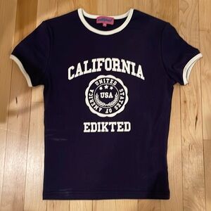 Edikted fitting navy Blue Tee